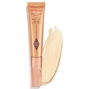 Charlotte Tilbury Hollywood Beauty Light Wand in Elegant Brown